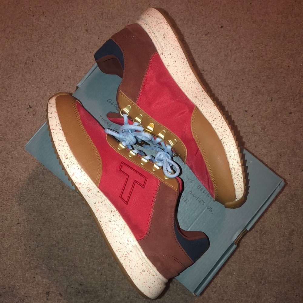 Toms Arroyo Waterproof Sneakers